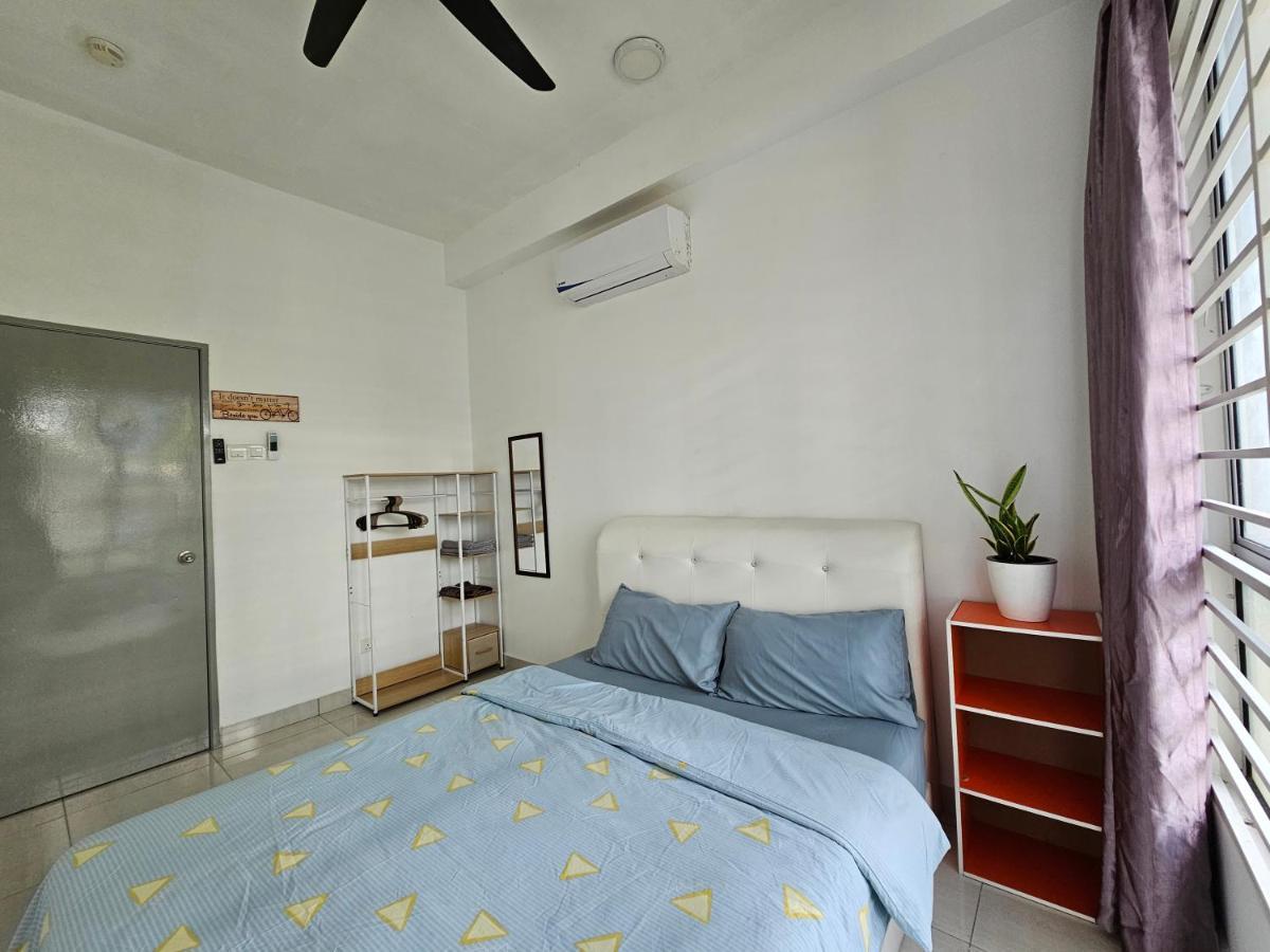 Bsp21 Family Homestay Jenjarum Exteriör bild